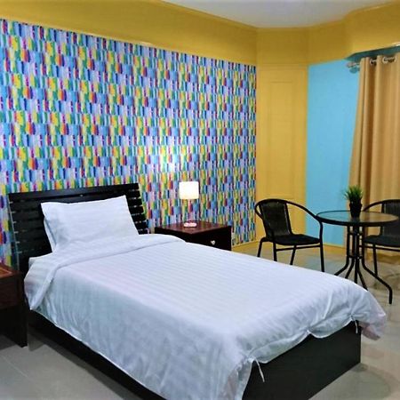 โรงแรมเมืองเพรียวอินน์ Mueang Phriao Inn Hotel Sara Buri Екстериор снимка